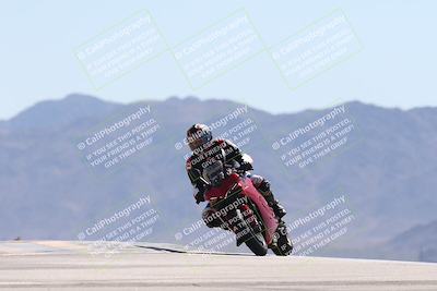 media/Oct-13-2025-Moto Forza (Mon) [[a66d839500]]/3-B Group/Session 4 (Turn 9)/